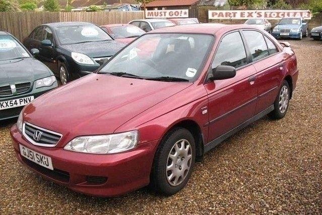 Used 2001 Honda Accord Sedan | £695 - Image 1/4