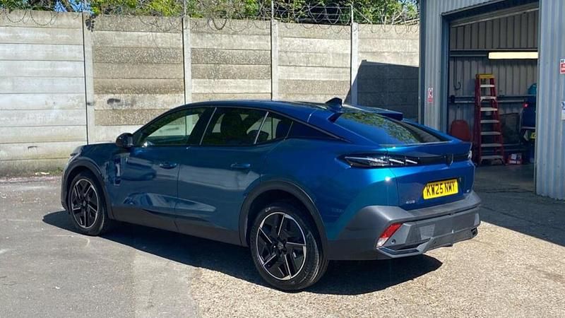 Used Peugeot 408 GT 134 HP (98 kW) 2025 Blue SUV