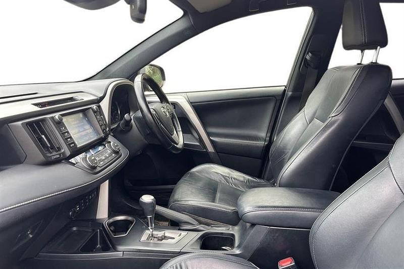 Used Toyota RAV4 Hybrid 197 HP (144 kW) 2017 Grey SUV