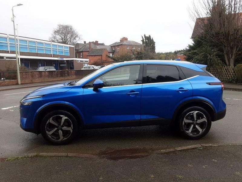 Used Nissan Qashqai N-Connecta 2022 Blue SUV