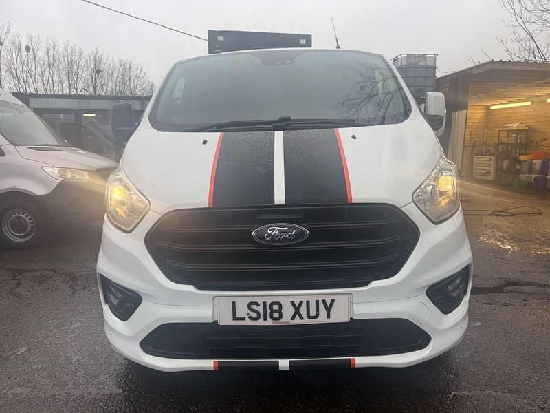 Used Ford Transit Custom Sport 170 HP (125 kW) 2018 White Van