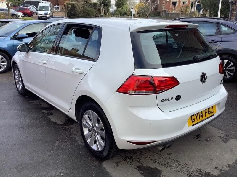 Used VW Golf VII SE 2014 White Hatchback