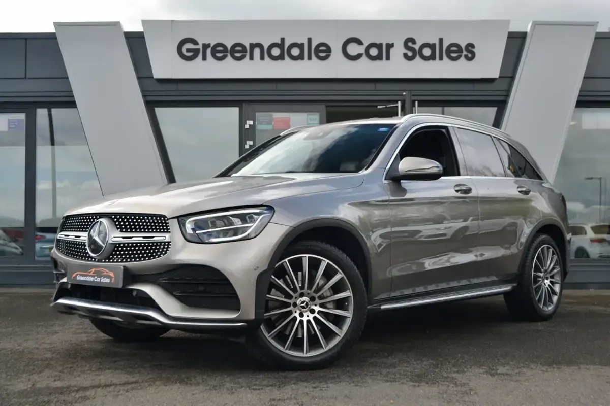 Second-hand Mercedes GLC220 AMG Line Premium 2022 Argintiu SUV