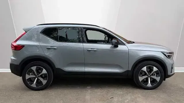 Used Volvo XC40 Plus 194 HP (142 kW) 2026 SUV