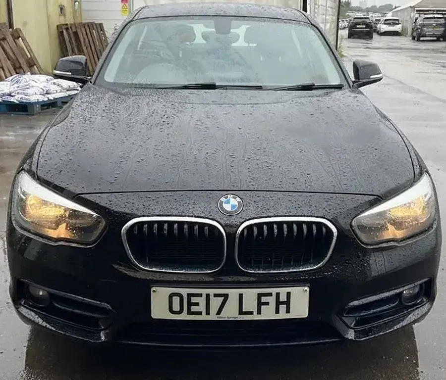 Used BMW 118 Sport Line 2017 Black Hatchback