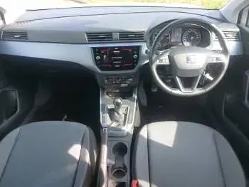 Used Seat Arona SE Technology 115 HP (84 kW) 2019 White SUV