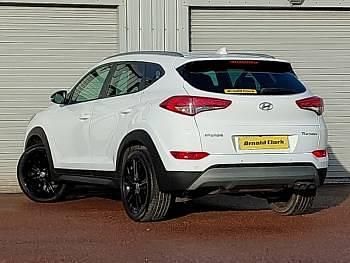 Used Hyundai Tucson GO! 177 HP (130 kW) 2018 White SUV