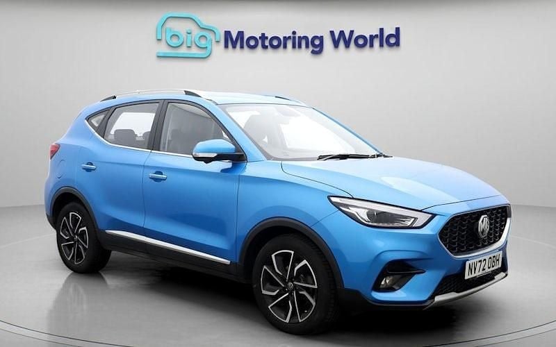 Used MG ZS Exclusive 111 HP (81 kW) 2023 Blue SUV
