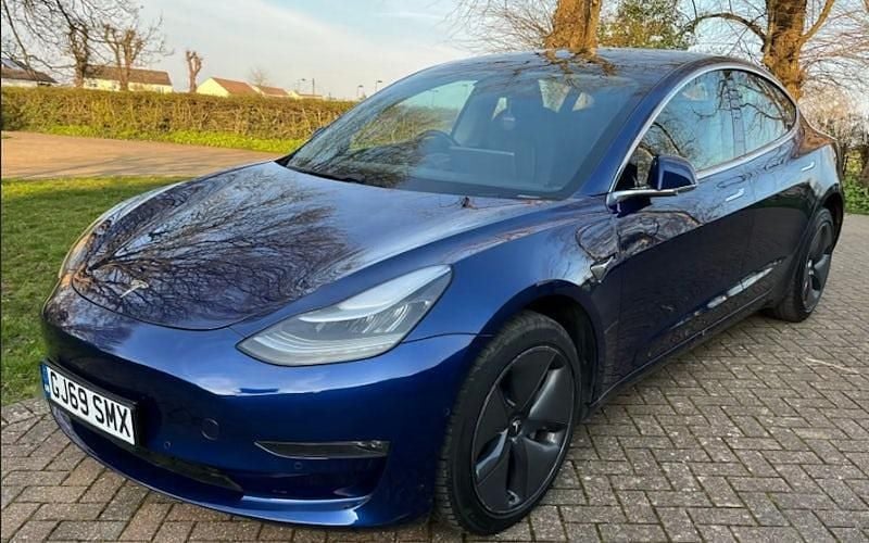 Used Tesla Model 3 Standard Range 180 kW (245 HP) 2021 Sedan