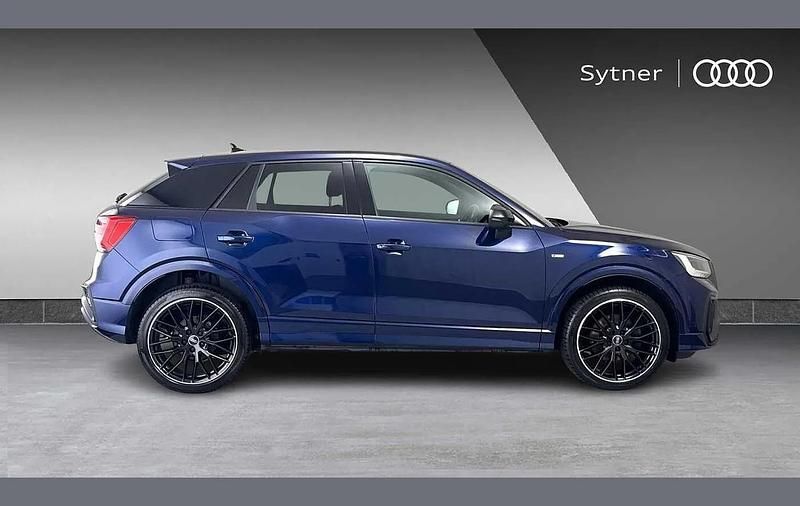 Used Audi Q2 Black Edition 147 HP (108 kW) 2021 Blue SUV