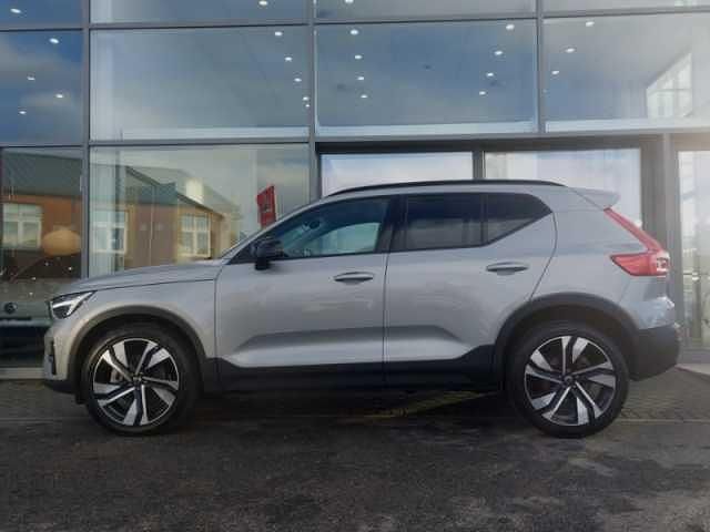 Usado Volvo XC40 Ultra 194 HP (142 kW) 2025 SUV