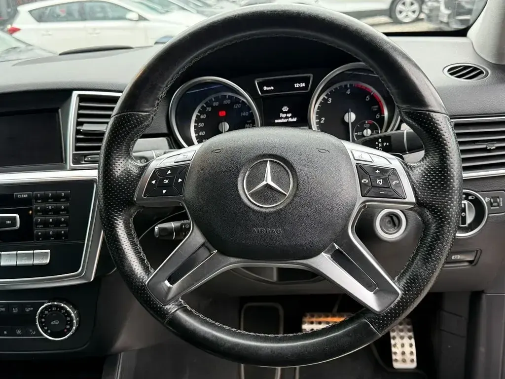 Used Mercedes ML250 AMG 2013 Red SUV