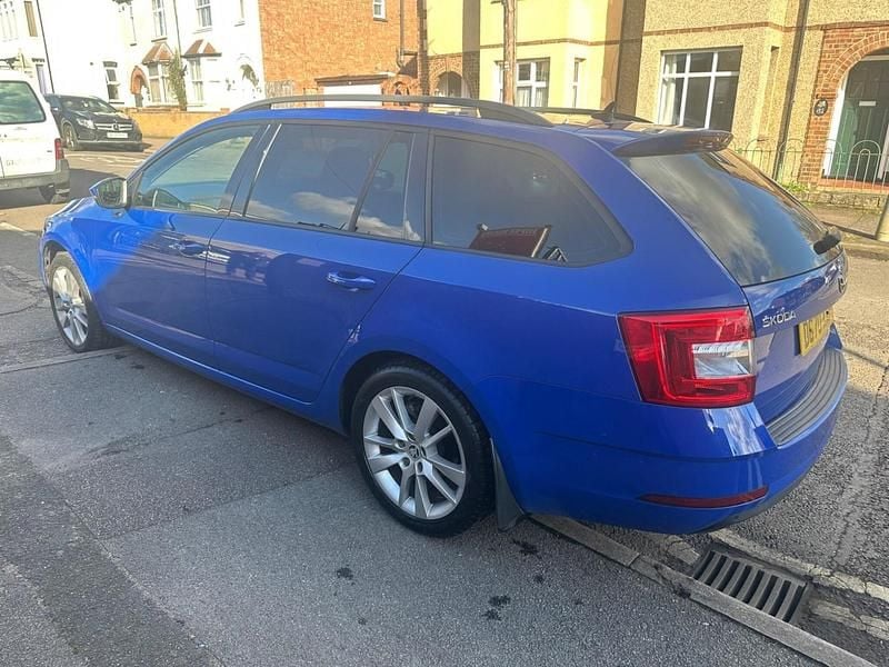 Used Skoda Octavia SE L 150 HP (110 kW) 2020 Blue Estate