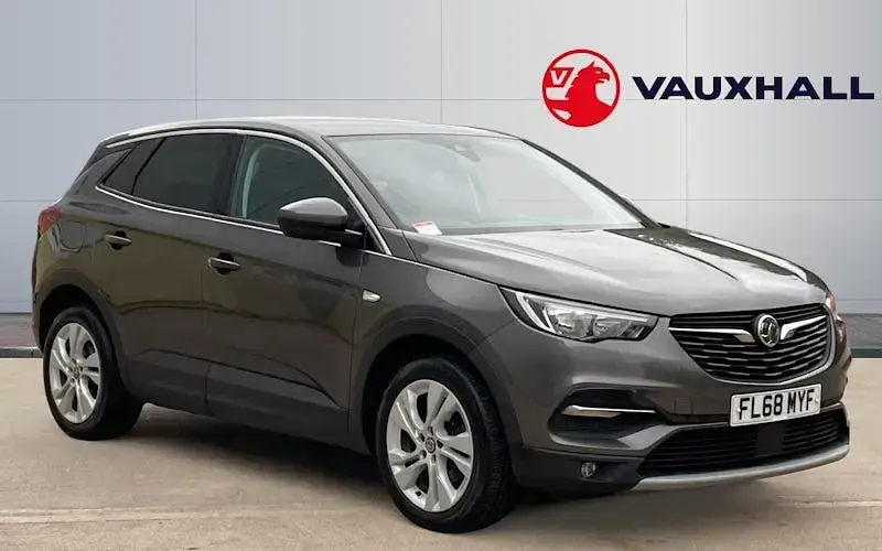 Used Vauxhall Grandland X Sport 131 HP (96 kW) 2019 SUV
