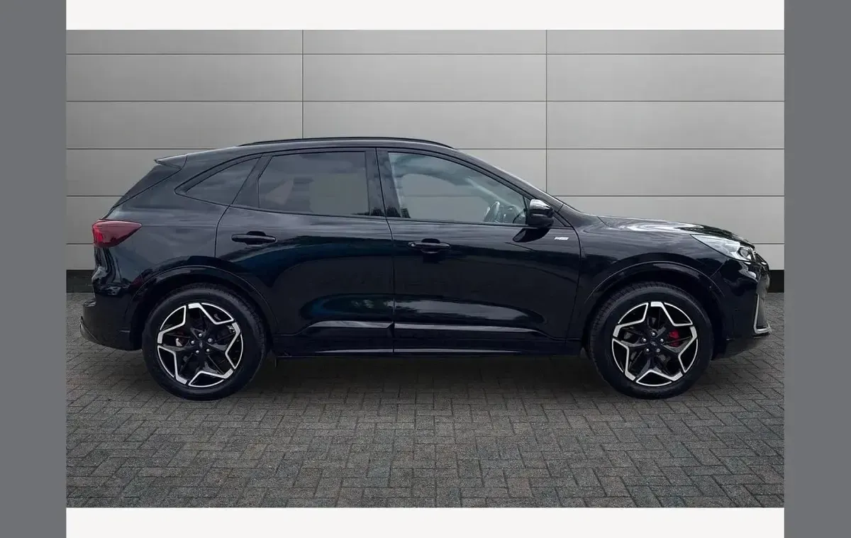 Used Ford Kuga ST-Line X 243 HP (178 kW) 2024 Black SUV