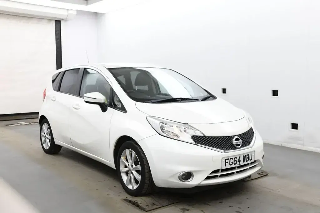 Used Nissan Note Acenta Premium 98 HP (72 kW) 2014 White Hatchback