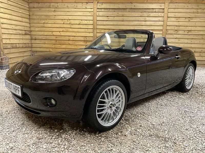 Used Mazda MX5 160 HP (117 kW) 2007 Red Cabriolet