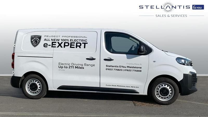 White Used 2024 Peugeot e-Expert Van | £20,800 - Image 1/4