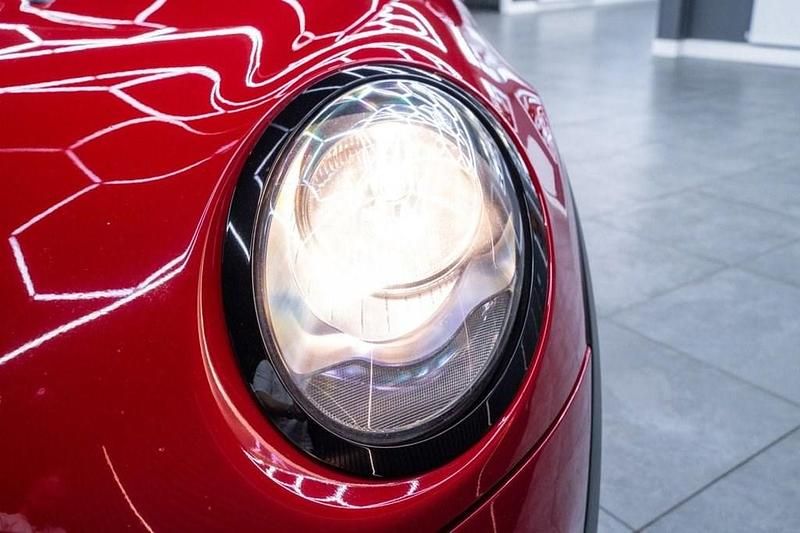 Used Mini Cooper S Hatch 192 HP (141 kW) 2015 Red Hatchback