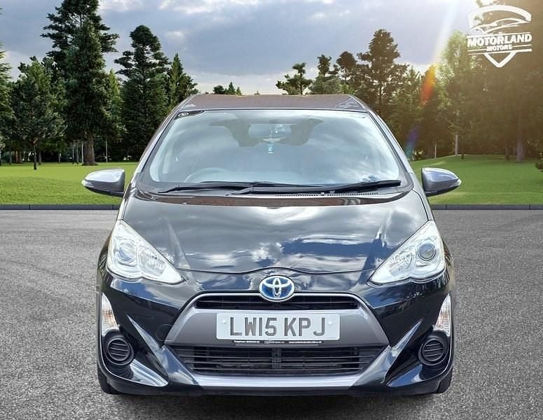 Używany Toyota Yaris Hybrid 2015 Czarny