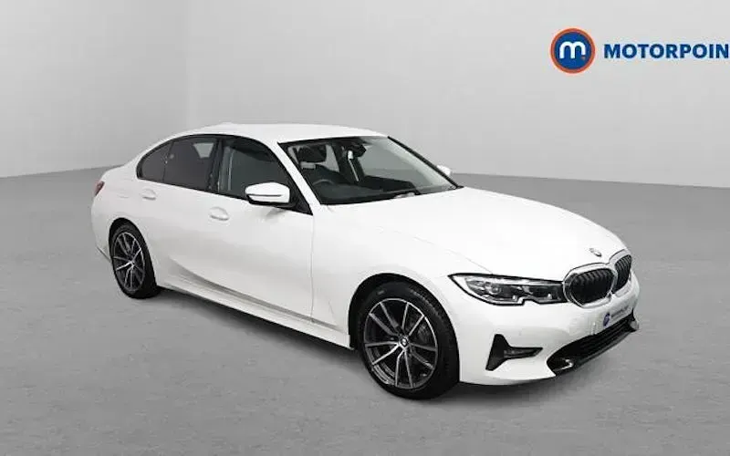 Used BMW 318 Sport Line 156 HP (114 kW) 2021 Sedan