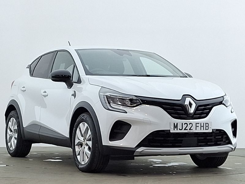 White Used 2022 Renault Captur Iconic SUV | £17,298 (Fair price) - Image 1/4