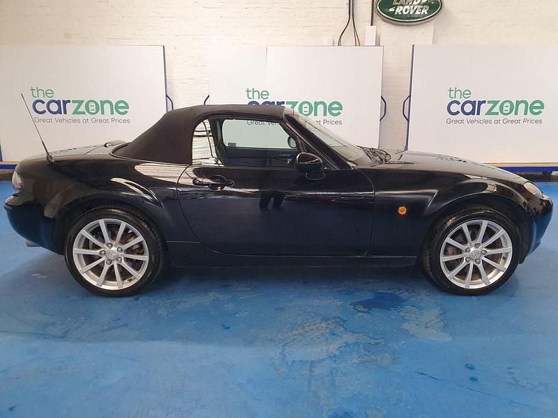 Used Mazda MX5 Inclusive 160 HP (117 kW) 2007 Black Cabriolet