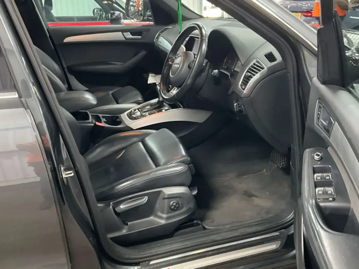 Used Audi Q5 S-line plus 190 HP (139 kW) 2016 Grey SUV
