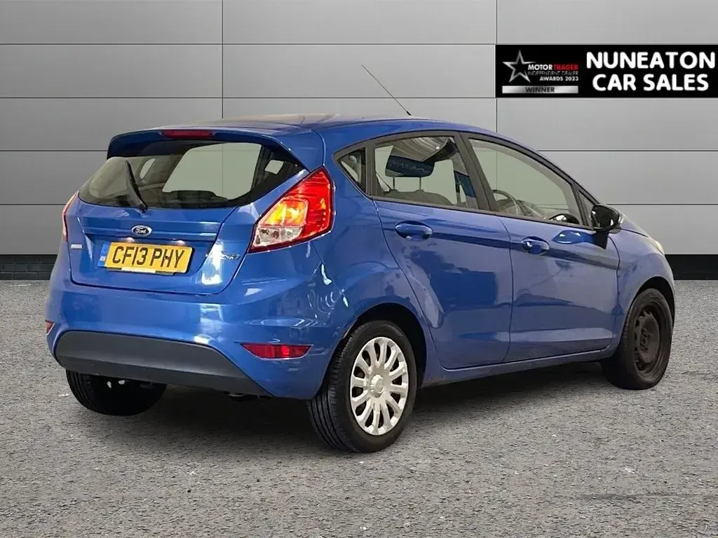 Used Ford Fiesta Style 75 HP (55 kW) 2013 Blue Hatchback