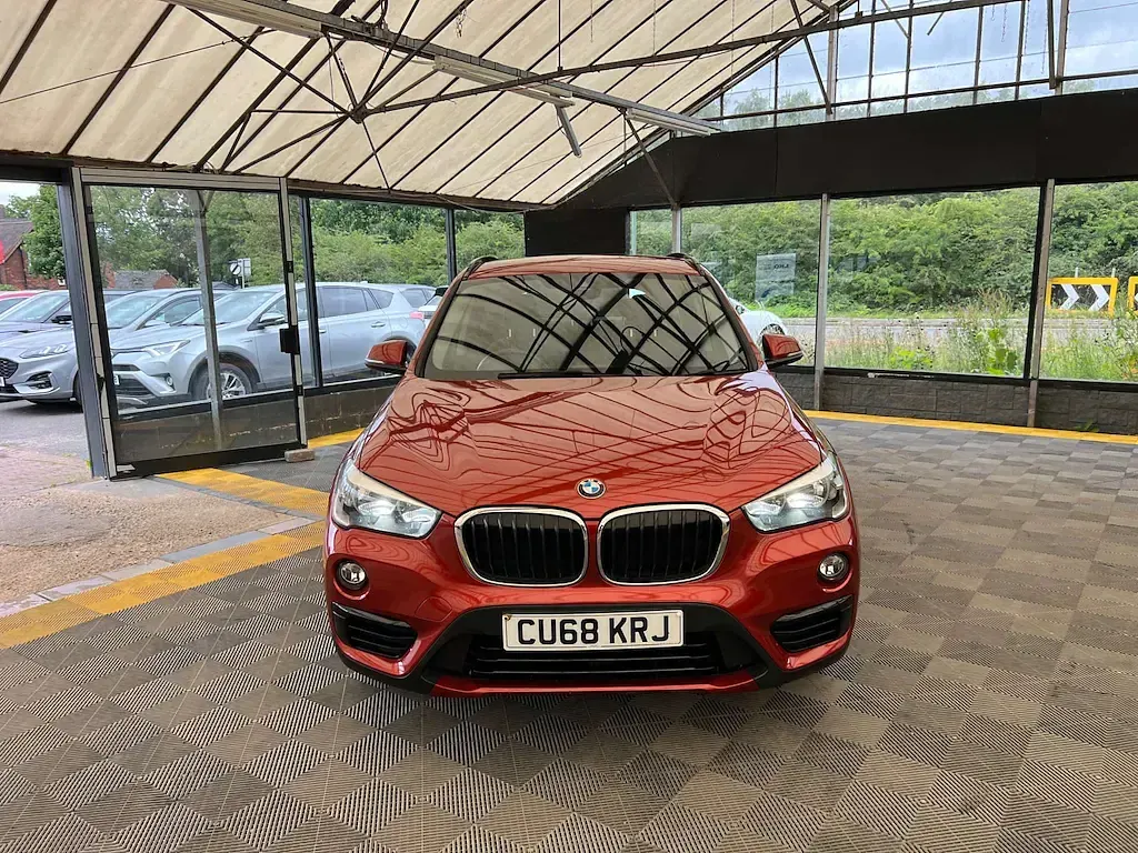 Used BMW X1 Sport Line 2018 Orange SUV
