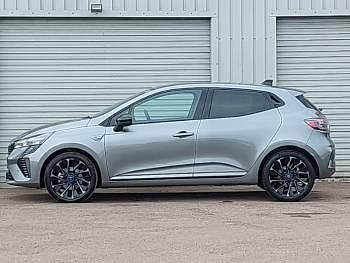 Used Renault Clio V Esprit Alpine 143 HP (105 kW) 2025 Grey Hatchback