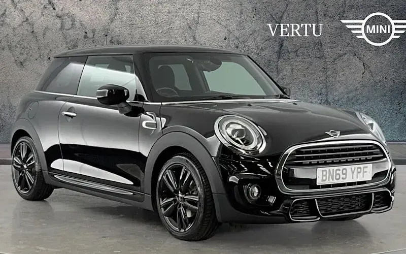 Second-hand Mini Cooper Hatch 136 CP (100 kW) 2021 Hatchback