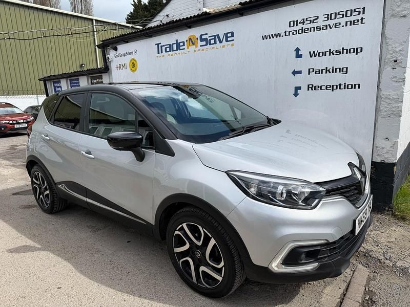 Used Renault Captur Iconic 90 HP (66 kW) 2019 Silver SUV