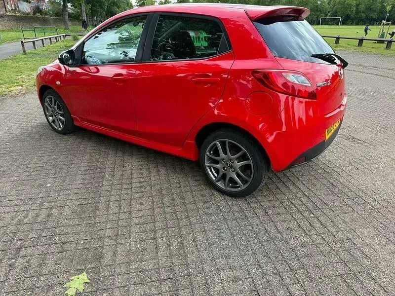 Used Mazda 2 Edition 2013 Red Hatchback