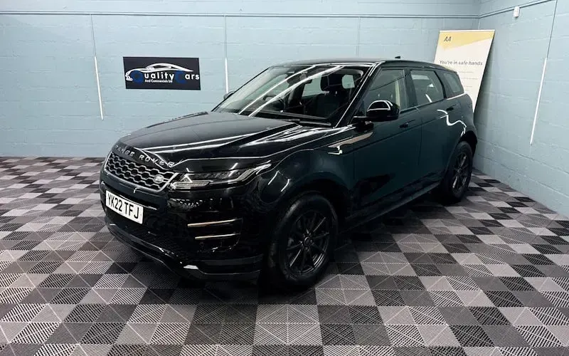 Used Land Rover Range Rover evoque R-Dynamic 166 HP (122 kW) 2022 Black SUV