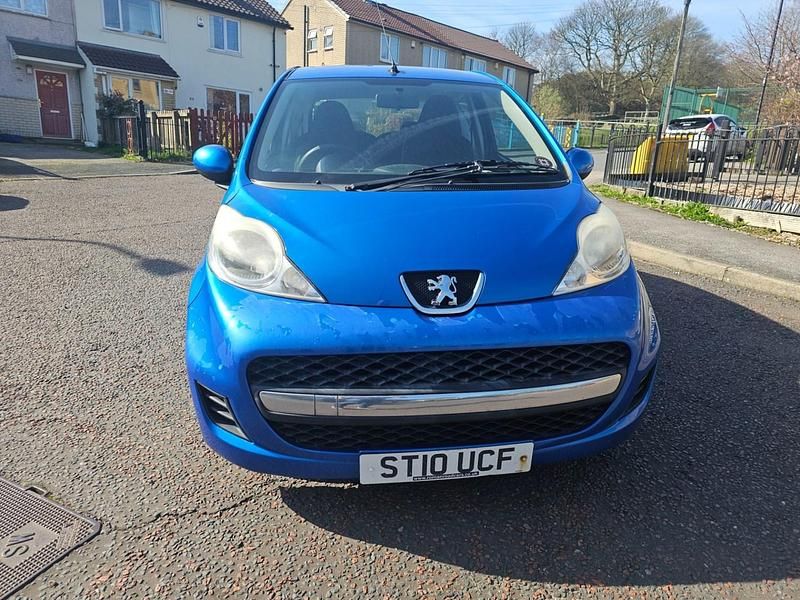 Used Peugeot 107 68 HP (50 kW) 2010 Blue Hatchback
