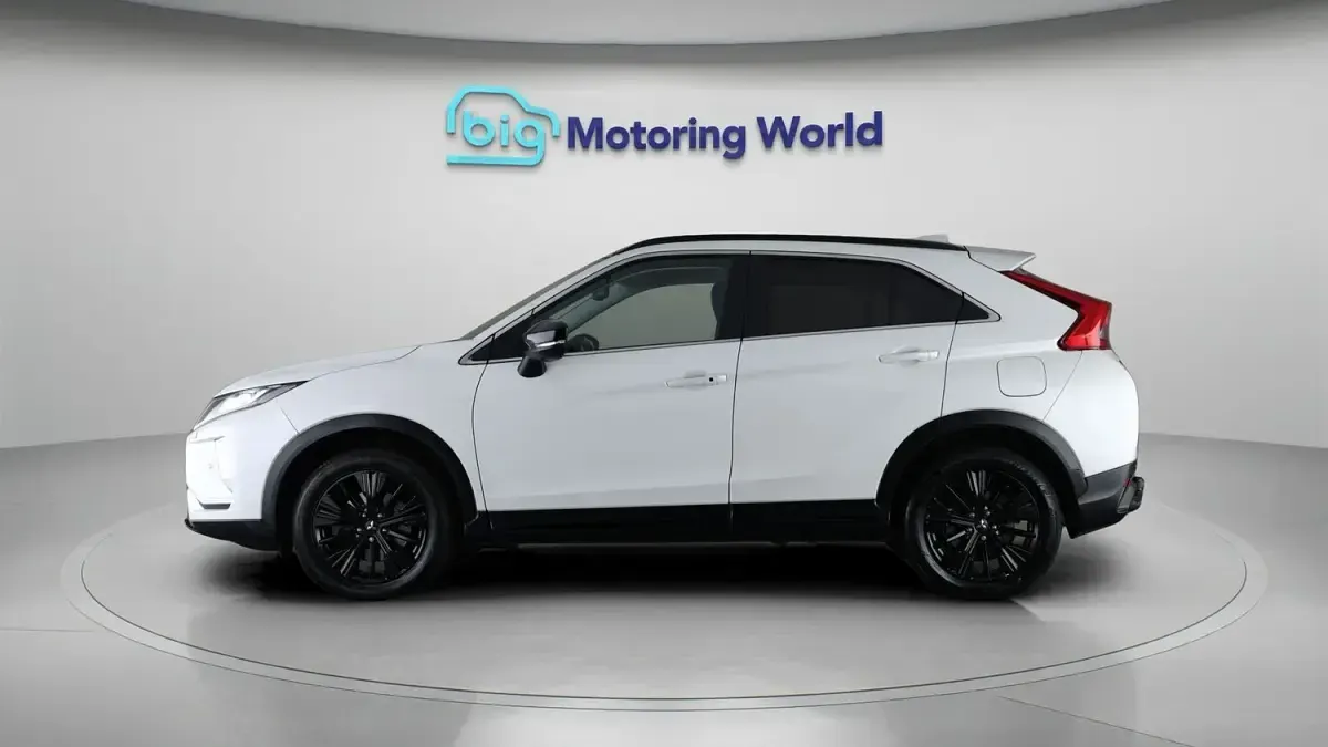 Used Mitsubishi Eclipse Cross 161 HP (118 kW) 2020 White SUV