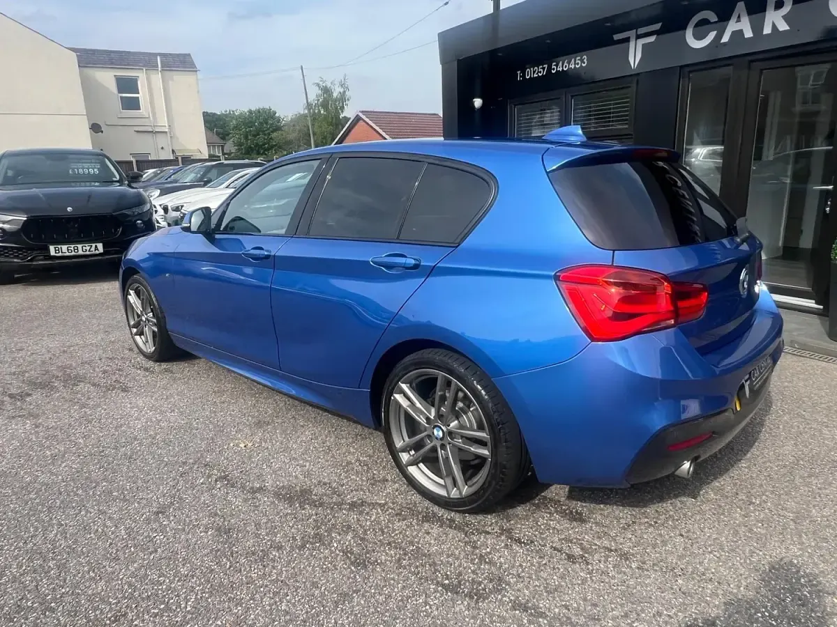 Używany BMW 116 M Sport 2018 Niebieski Hatchback