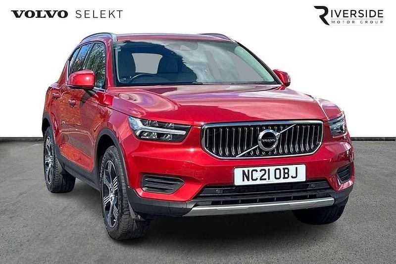Fusion red Used 2021 Volvo XC40 Inscription SUV | £20,950 (Good price) - Image 1/4