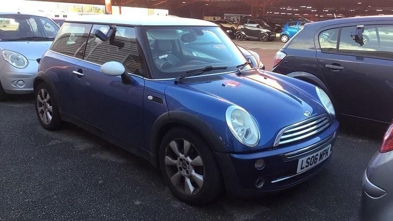 Blue Used 2006 Mini Cooper Hatch Hatchback | £990 - Image 1/4