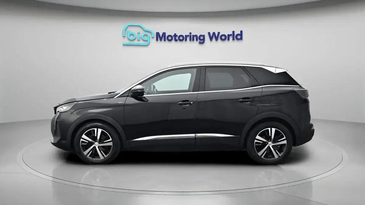 Used Peugeot 3008 GT 300 HP (220 kW) 2021 Black SUV