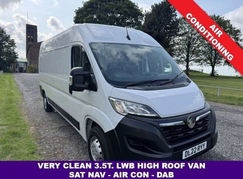 White Used 2022 Vauxhall Movano S Van | £11,994 (Super price) - Image 1/4