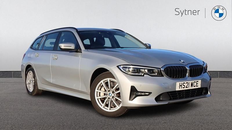 Used BMW 330e Sport Line 288 HP (211 kW) 2021 Silver Estate