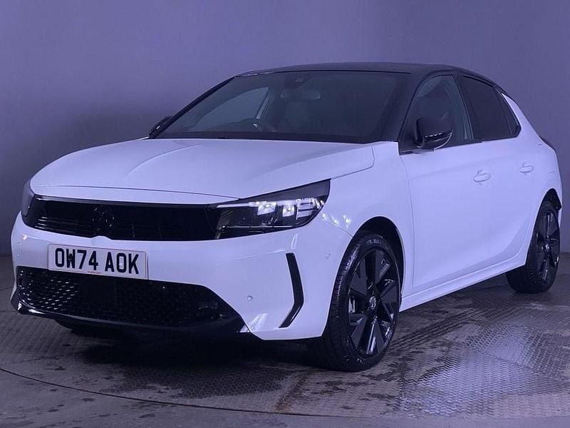 Used Vauxhall Corsa-e 114 kW (156 HP) 2024 White Hatchback