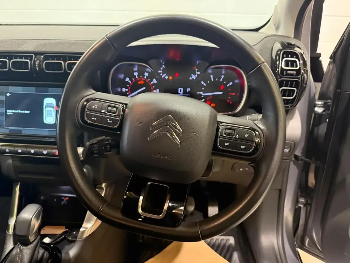 Used Citroën C3 Aircross PureTech 131 HP (96 kW) 2022 Grey SUV