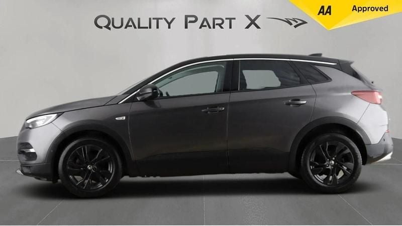 Used Vauxhall Grandland X SRi 130 HP (95 kW) 2021 Grey SUV