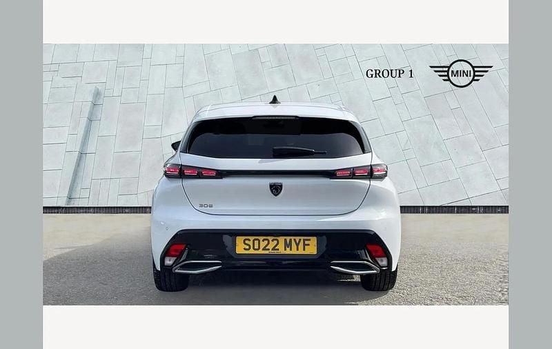 Used Peugeot 308 Allure Premium 131 HP (96 kW) 2022 White Hatchback