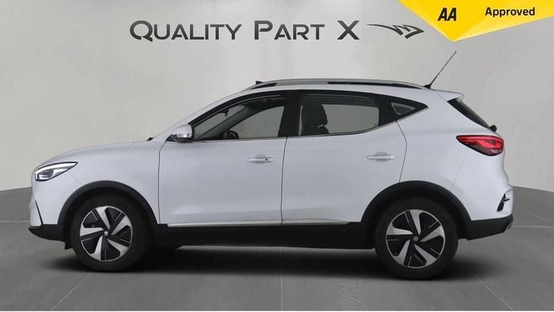 Used MG ZS Trophy 130 kW (177 HP) 2022 White SUV