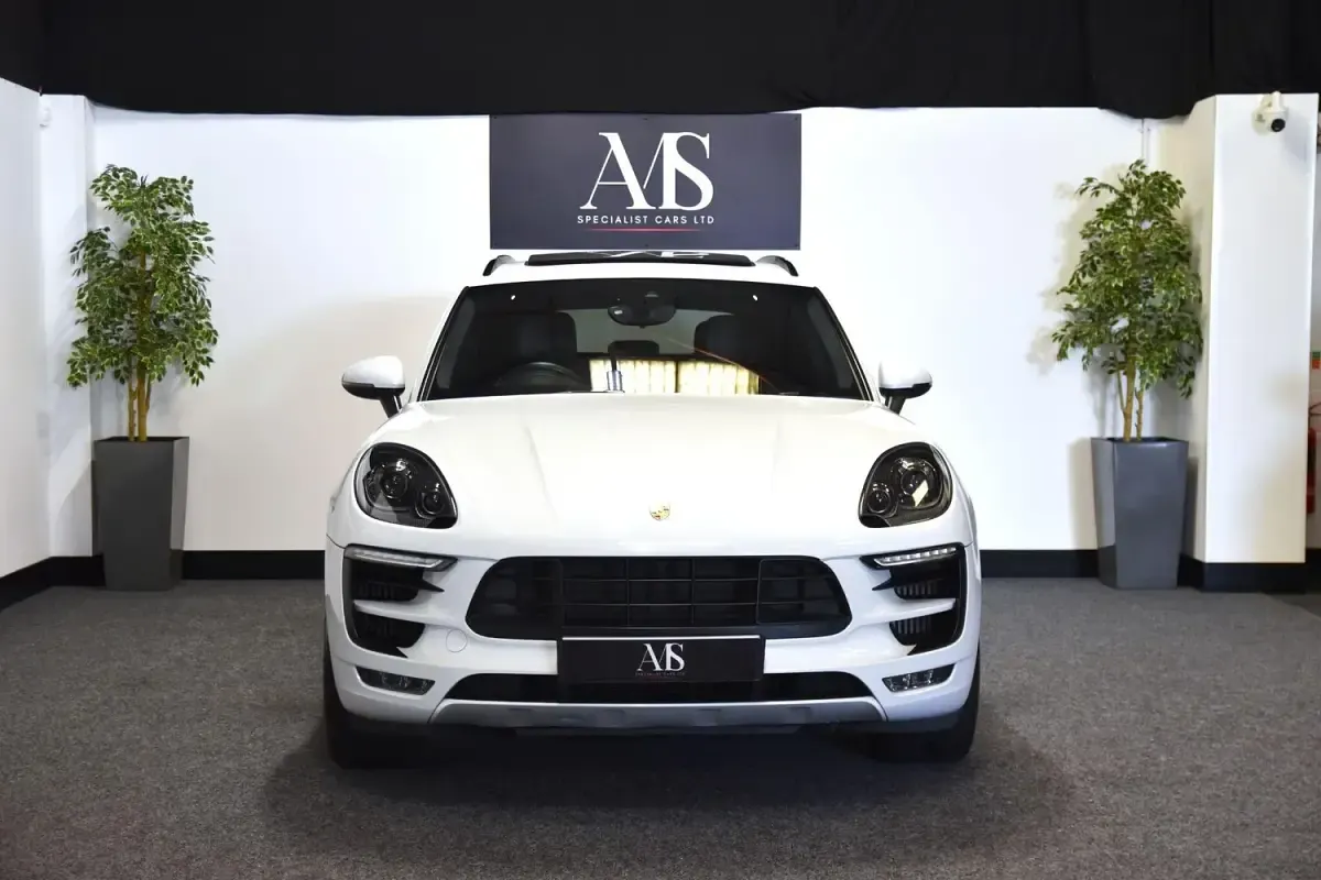 Used Porsche Macan 2018 White SUV