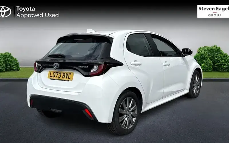 Used Toyota Yaris 116 HP (85 kW) 2026 Hatchback